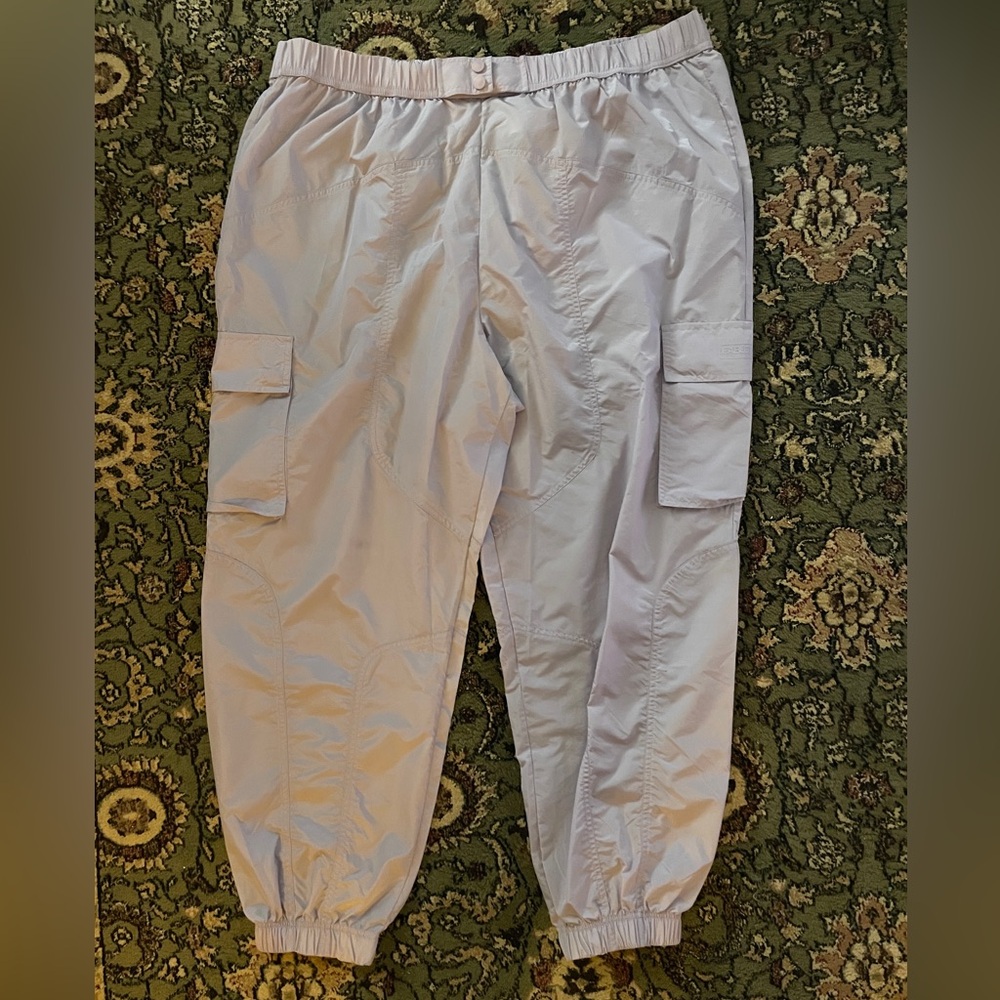 Fabletics Lightweight Cargo Jogger - Picture 2 of 7